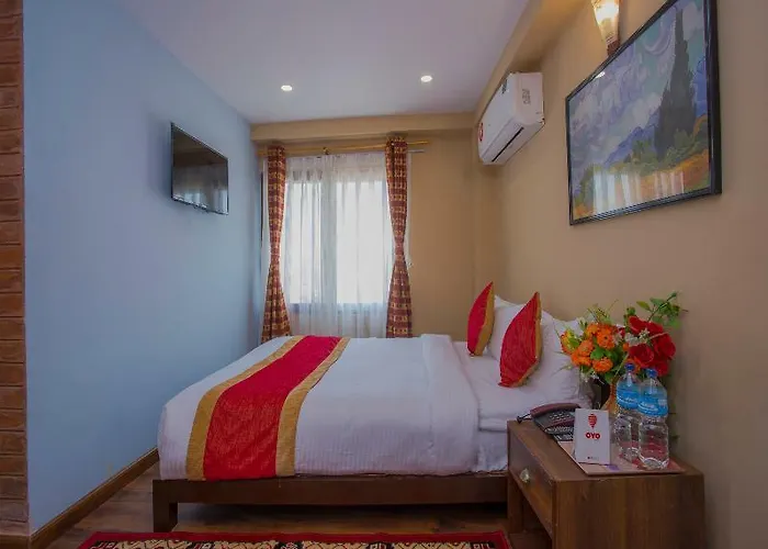Hotel Oyo 206 Mount View Homes 3*