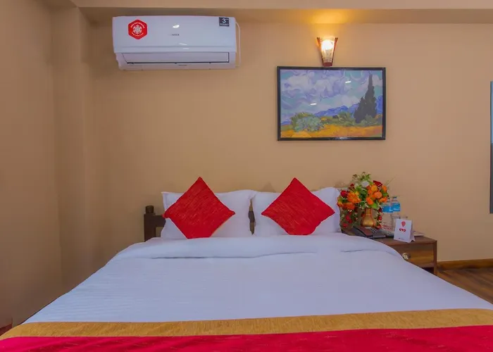 Hotel Oyo 206 Mount View Homes 3*